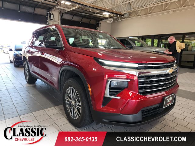 Radiant Red Tintcoat 2024 Chevrolet Traverse SUV / Crossover Front-Wheel Drive 8-Speed Automatic