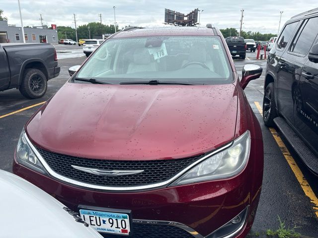 2017 Velvet Red Pearlcoat Chrysler Pacifica Limited FWD Van
