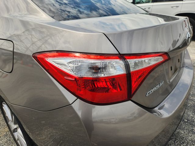 2015 Toyota Corolla LE Plus - 6