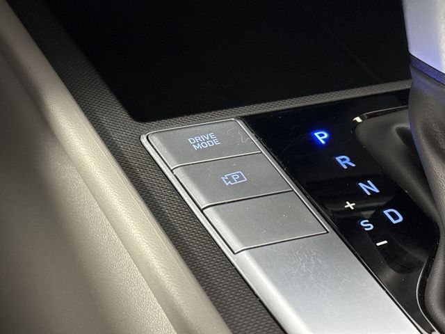 Used 2024 Hyundai Elantra For Sale in Indianapolis, IN