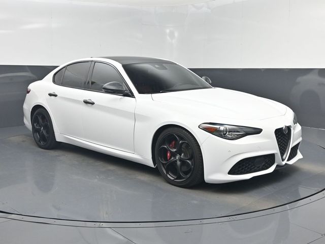 2021 Alfa Romeo Giulia Ti RWD