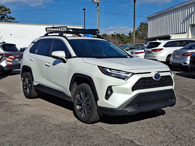 2022 Toyota RAV4 XLE Premium's photo