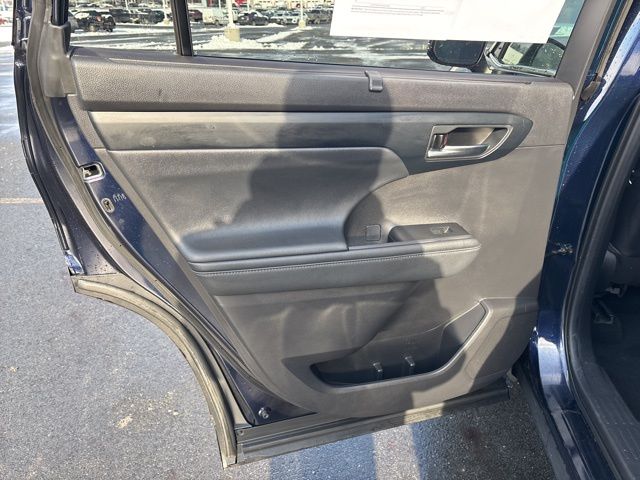 used 2021 Toyota Highlander Hybrid car, priced at $29,699