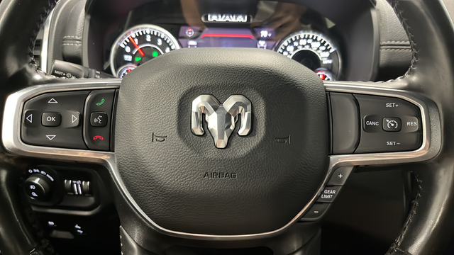 Used 2022 Diamond Black Crystal Pearlcoat Ram Laramie image 14