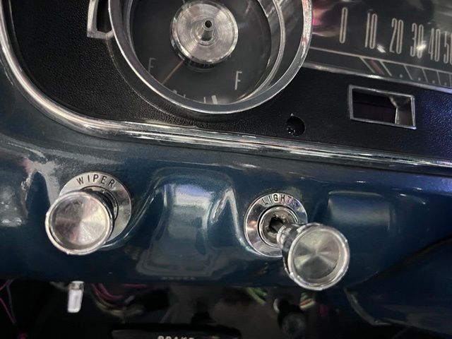 Used 1967 Blue Ford  image 27