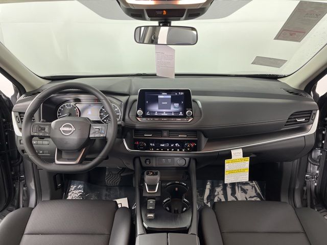 2025 Gun Metallic Nissan Rogue SV FWD SUV
