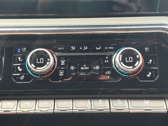 Photo of 2024 GMC Sierra 1500 Denali Ultimate in Dallas, GA - 39,  2024 GMC Sierra 1500 Denali Ultimate:43359A