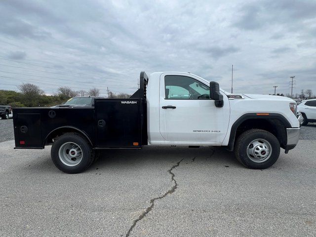 2023 GMC Sierra 3500HD Pro 3