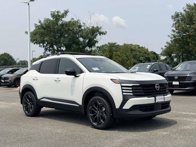 Aspen White 2026 Nissan Kicks SUV / Crossover Front-Wheel Drive Continuously Variable Transmission