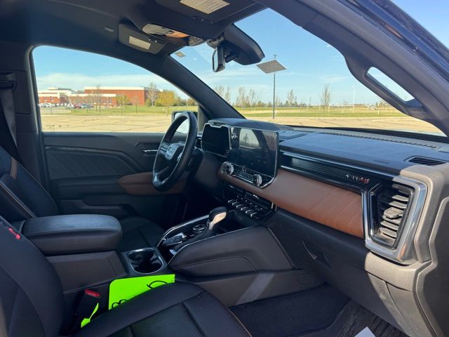 2023 GMC Canyon 4WD Crew Cab Short Box AT4