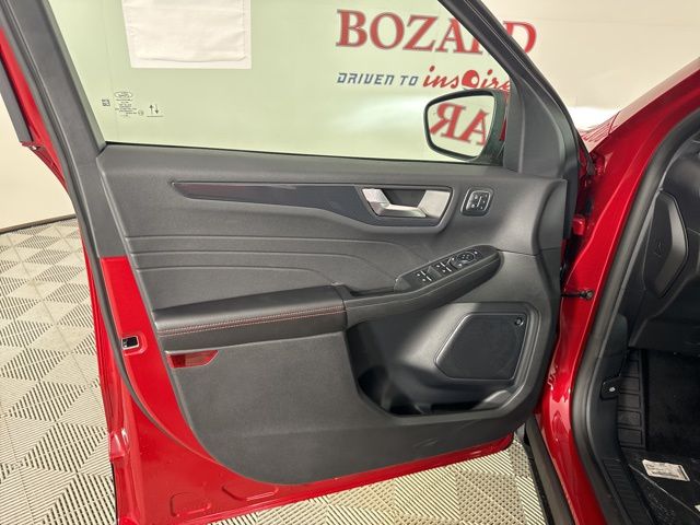 2025 Rapid Red Metallic Tinted Clearcoat Ford Escape ST-Line Select AWD SUV