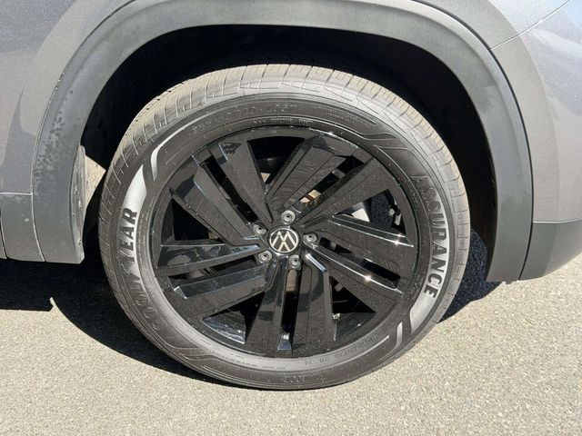 used 2023 Volkswagen Atlas Cross Sport car, priced at $31,702