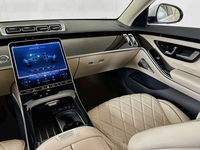 Thumbnail: 2021 Mercedes-Benz S-Class - 24