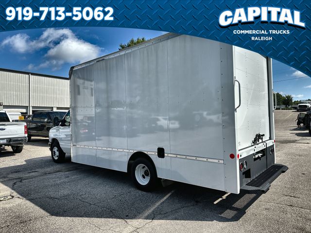 2024 Ford E-350 photo 6