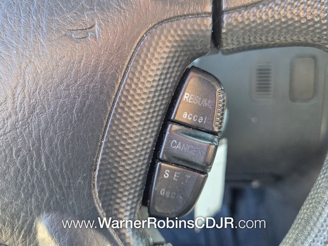 Used 2003 White Honda LX image 26