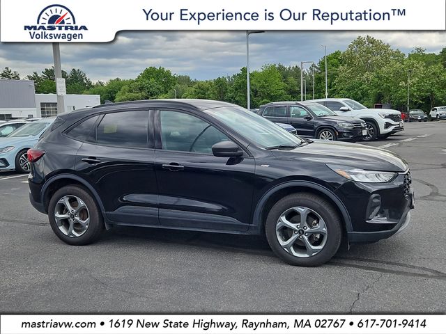 Black Metallic 2025 Ford Escape ST-Line AWD SUV / Crossover All-Wheel Drive 8-Speed Automatic