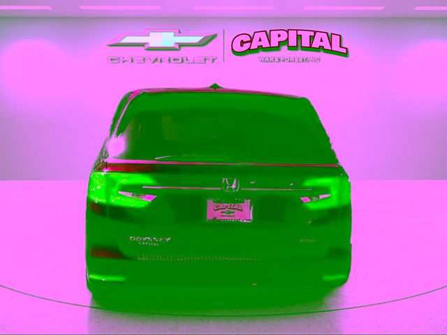 Used 2023  Honda Touring image 4