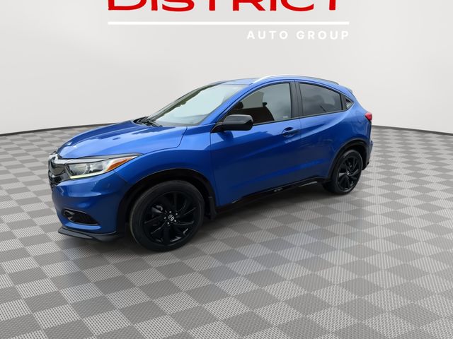 View vehicle photo 4