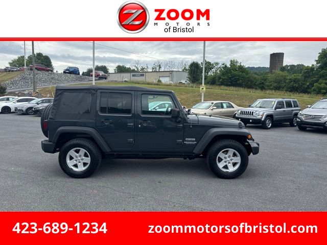 Rhino Clearcoat 2017 Jeep Wrangler SUV / Crossover Four-Wheel Drive 5-Speed Automatic