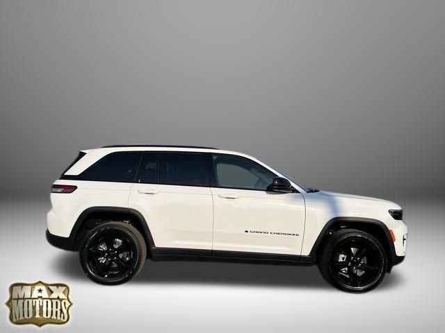 2025 Jeep Grand Cherokee Limited 11