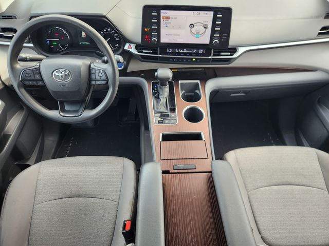 2024 Toyota Sienna LE White at Gullo Toyota