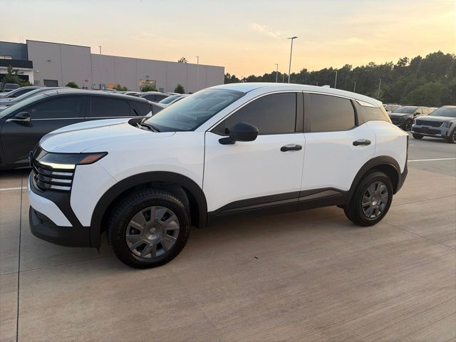 2025 Nissan Kicks S