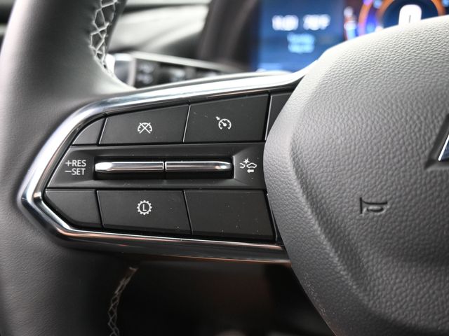 2025 Chevrolet Traverse LT photo