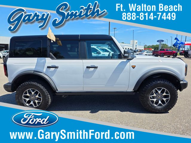2025 Ford Bronco Badlands 4x4's photo