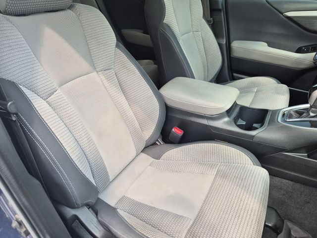 2022 Subaru Outback - Image 31