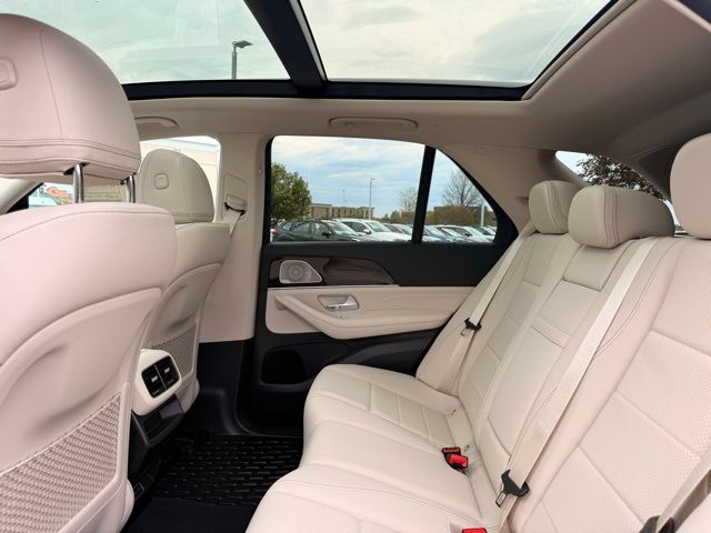 New 2026 Gray Mercedes-Benz GLE 350 image 18