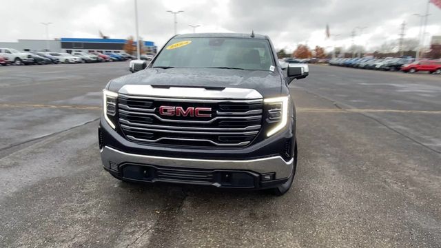 2024 GMC Sierra 1500 SLT 3