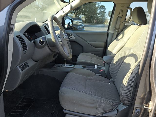 2020 Nissan Frontier Crew Cab SV 4x2