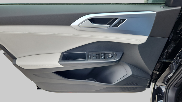 2025 Volkswagen Taos