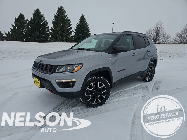 Billet Silver Metallic Clearcoat 2019 Jeep Compass Trailhawk 4WD SUV / Crossover Four-Wheel Drive 9-Speed Automatic