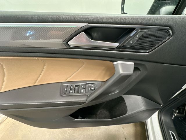 2023 Volkswagen Tiguan 2.0T SE R-Line Black White at Subaru and VW of Moon Township