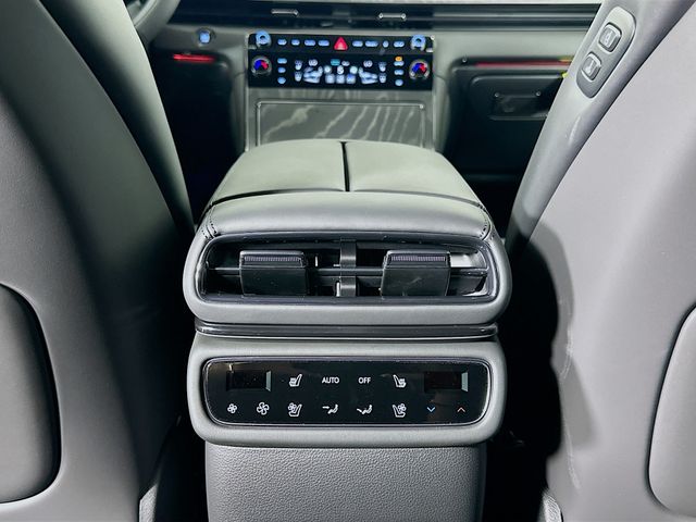 Thumbnail: 2026 Genesis GV80 - 18