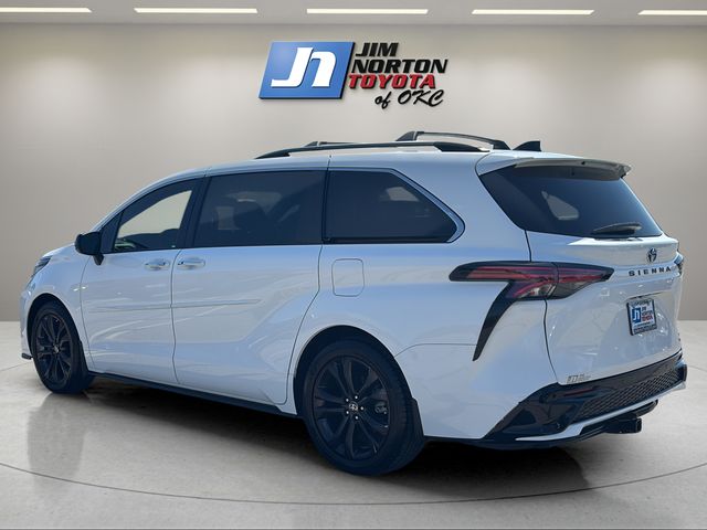 Used 2022 Toyota Sienna Van