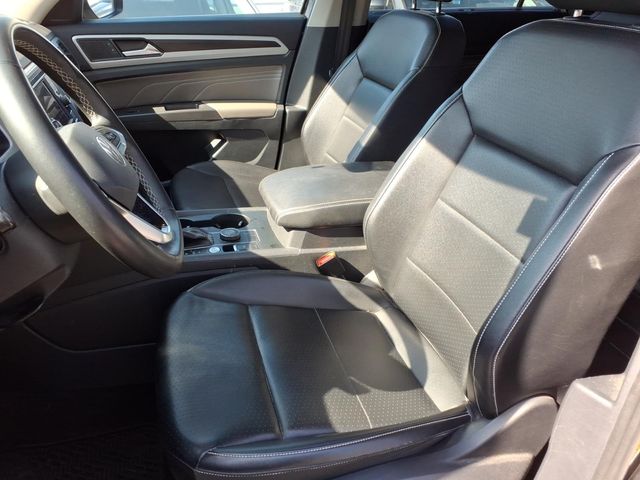 2022 Volkswagen Atlas - Image 18