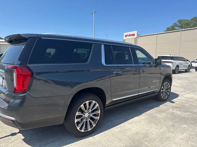 Used 2021 Green GMC Denali image 3