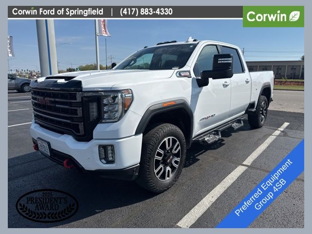 Summit White 2021 GMC Sierra 2500HD AT4 Crew Cab 4WD Pickup Truck Four-Wheel Drive Automatic