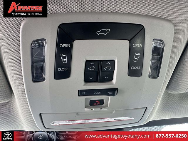Used 2022 Toyota Sienna Van