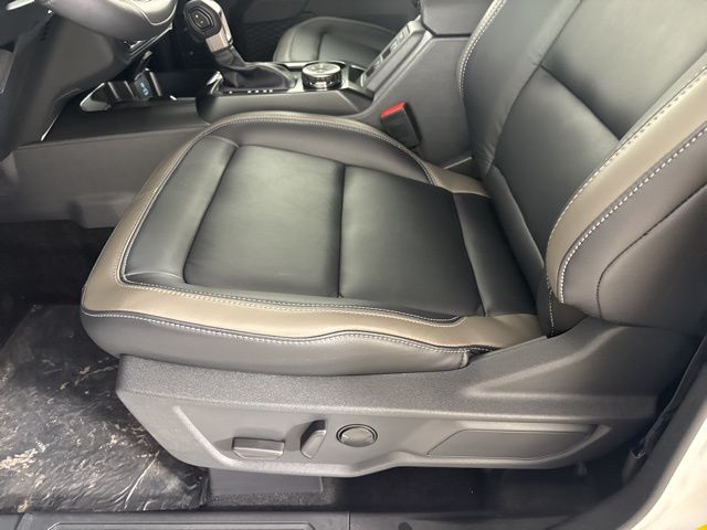 2025 Oxford White Ford Bronco Outer Banks 4X4 SUV