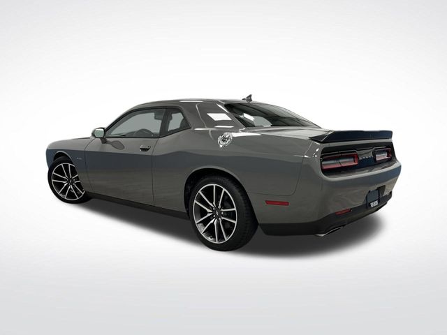 2023 Dodge Challenger R/T photo 3