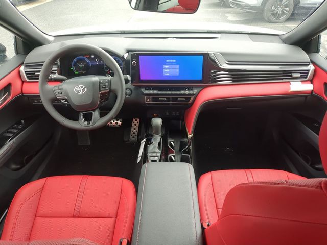 View vehicle photo 7