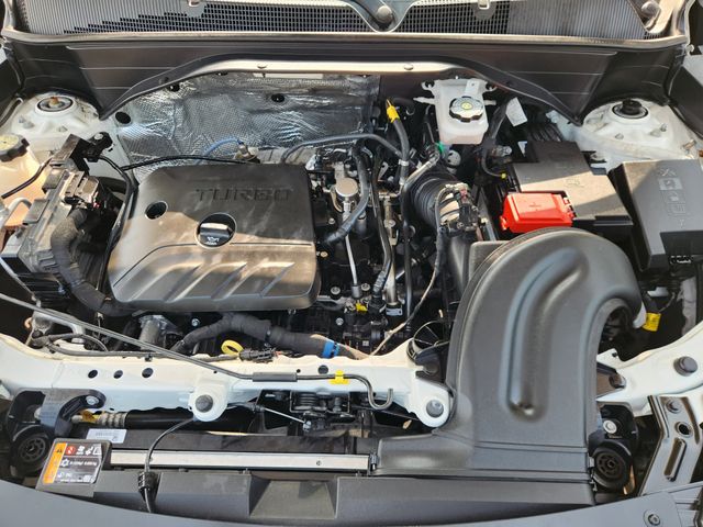 2023 Chevrolet TrailBlazer LT White at AutoSavvy Houston Southwest
