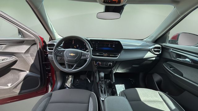 Used 2025 Red Chevrolet LT image 16