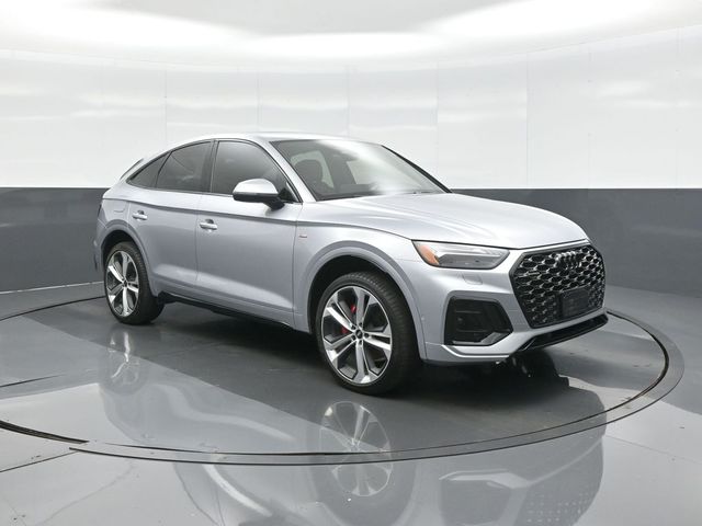 Florett Silver Metallic 2024 Audi Q5 Sportback Sedan All-Wheel Drive 7-Speed Automatic