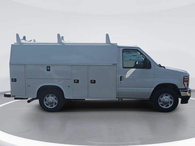 New 2026 White Ford KUV image 5