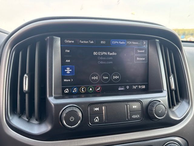 2022 Onyx Black GMC Canyon AT4 w/Leather 4X4 Truck