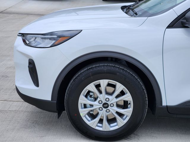 2025 White Ford Escape Active FWD SUV